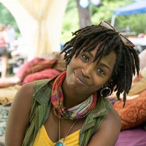 Meet your Posher, Lark